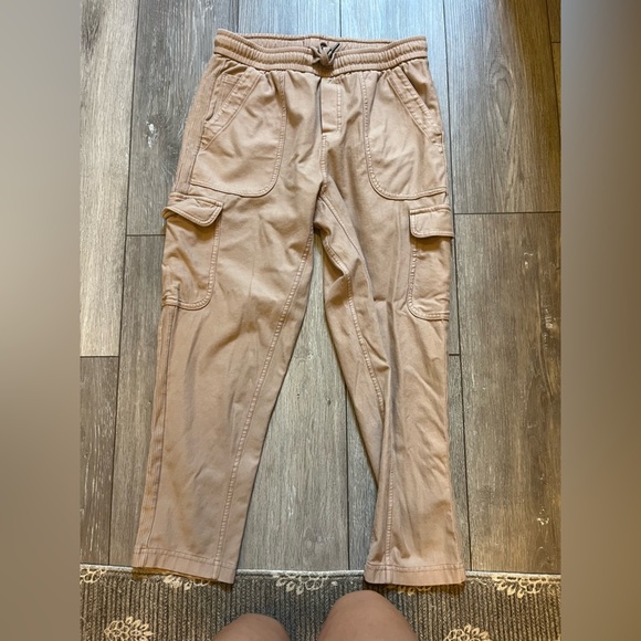 Athleta Farallon Cargo Crop Pant Size 4 - Picture 6 of 9